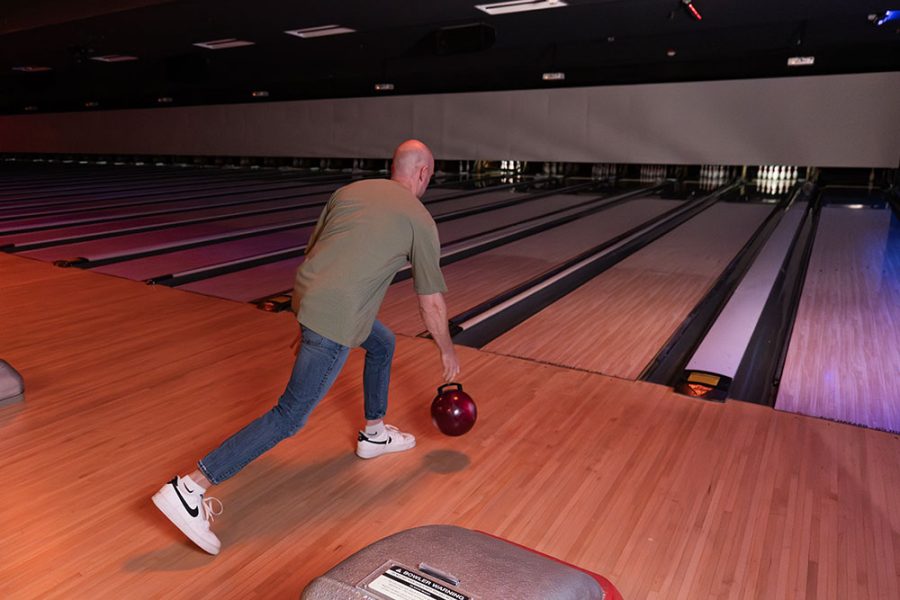 A Better Way to Bowl: The Rise of the Retractable Handle Bowling Ball